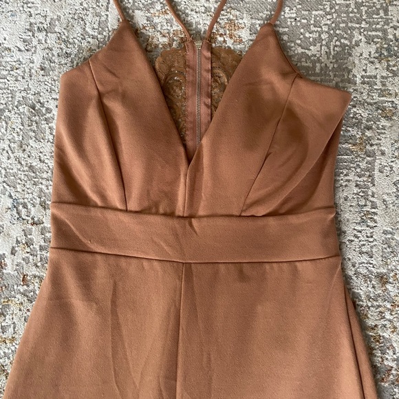 Revamped Jumpsuit with lace back - Picture 16 of 16